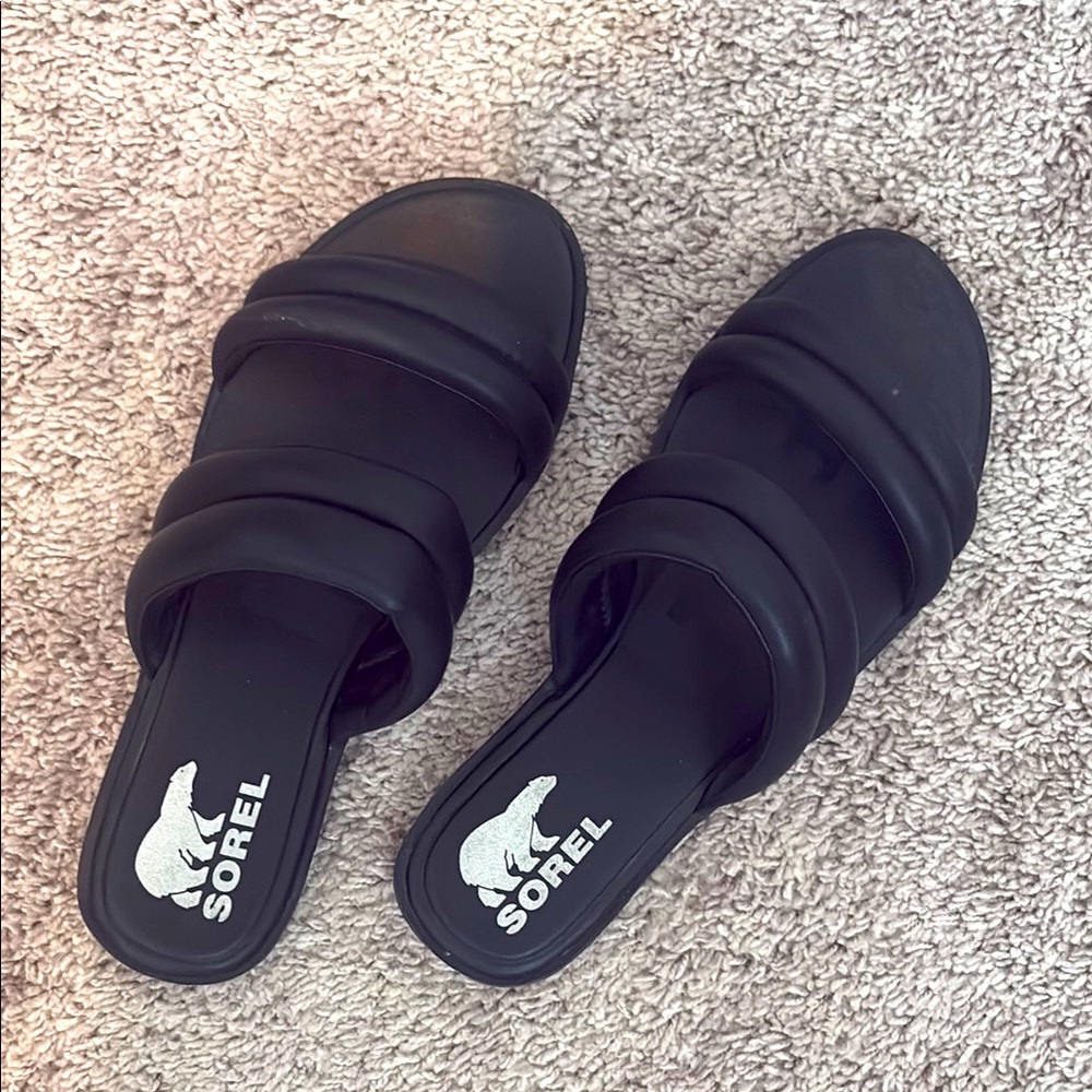 Sorel Women's Black Ella Puff Slides LIKE NEW